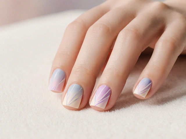 Jak vytvořit design Vrků v manikúře - krok za krokem