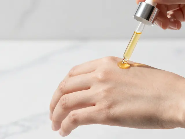 Jak správně používat retinol na pleť: Kompletní průvodce pro začátečníky i pokročilé